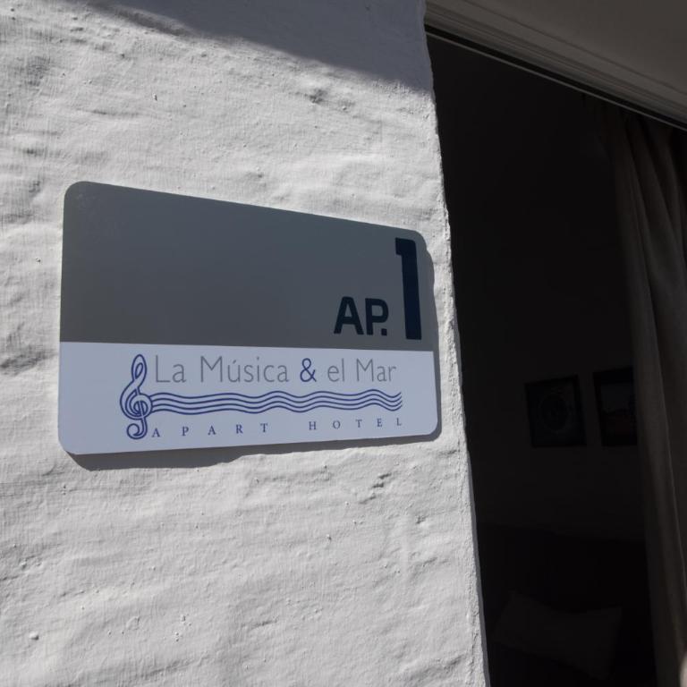 Aparthotel la Música y el Mar - Standard Apartment - 1