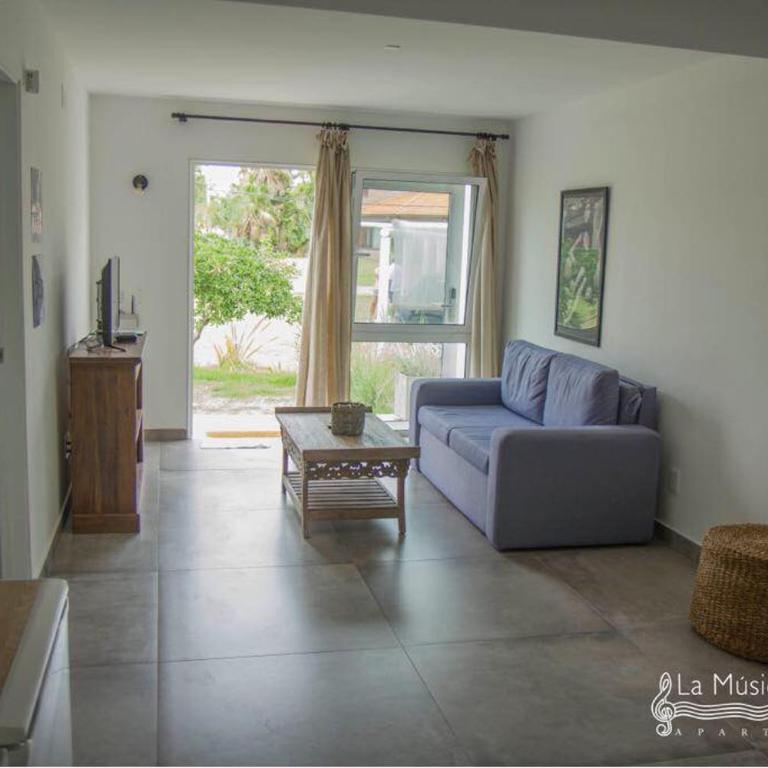 Aparthotel la Música y el Mar - Apartment with Garden View - 11