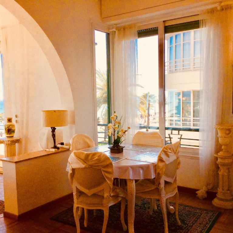 Endless Stunning Mediterranean Sea Views Promenade Des Anglais - Appartement - Vue sur Mer - 9