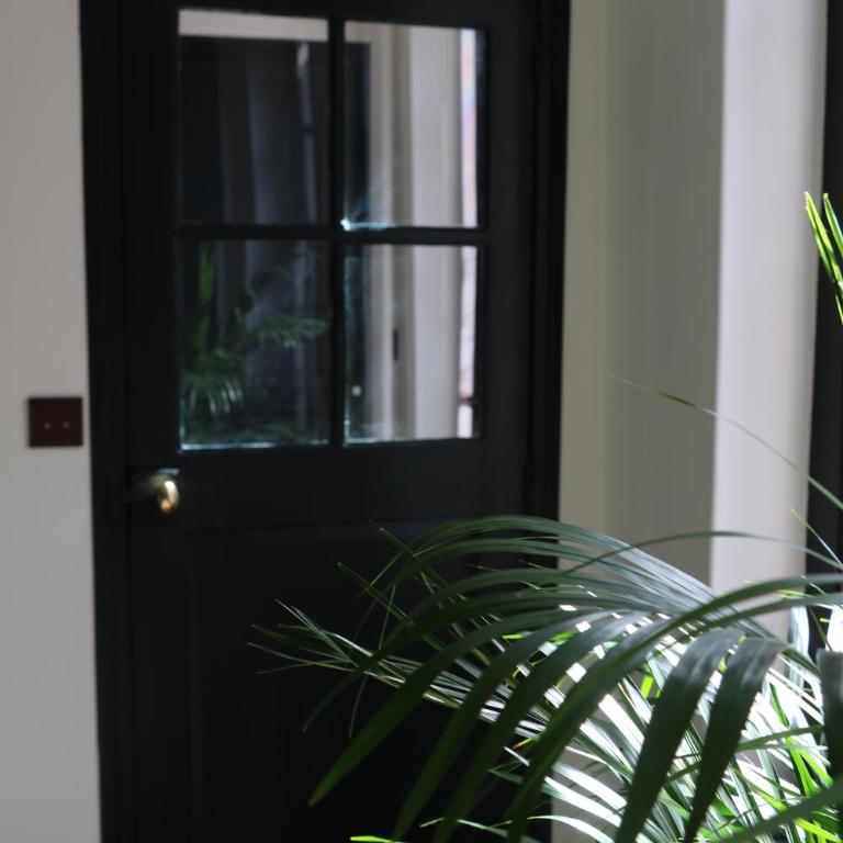 Le 66 - Chambre Double - Vue sur Jardin - 6