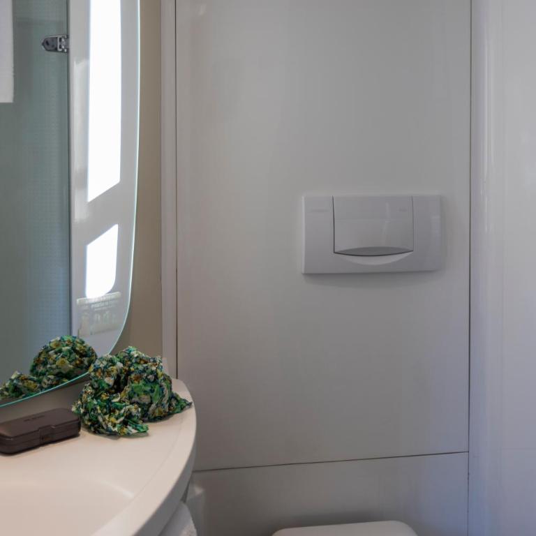 Ibis Salamanca - Habitación Familiar - 7