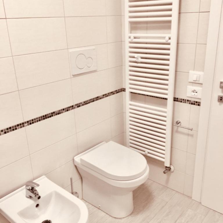 Central Apartment - Appartamento con 2 Camere da Letto - 32