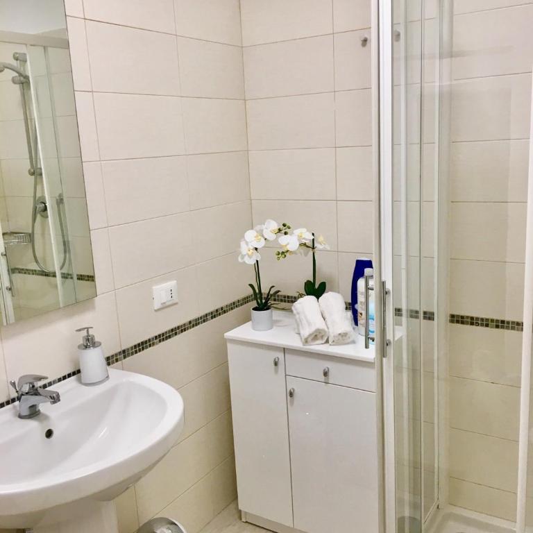 Central Apartment - Appartamento con 2 Camere da Letto - 35
