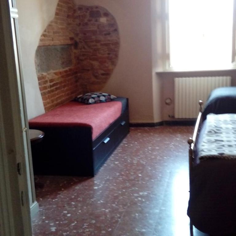 Liberi Mercanti - guest house affittacamere - Camera Deluxe Matrimoniale/Doppia con Letti Singoli con Vista Città - 5