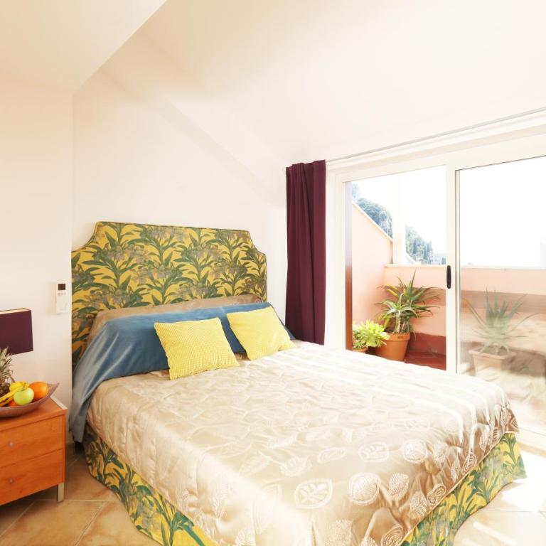 Taormina center 4 BR penthouse, terrace with views - Four-Bedroom Apartment - Attic - 25
