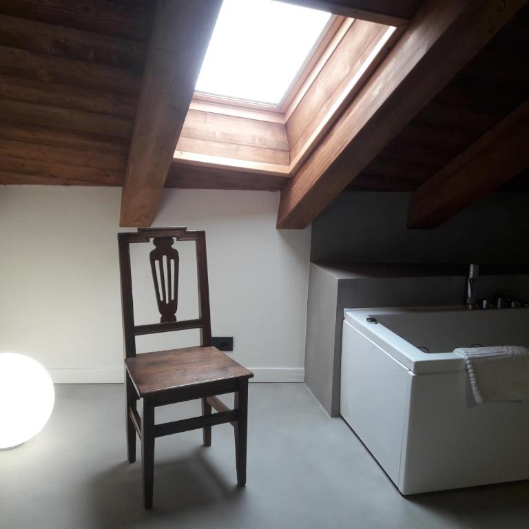 Malherbes - Two-Bedroom Apartment - 11