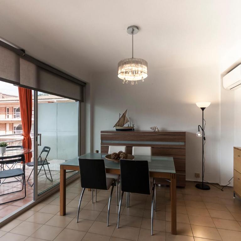 Lets Holidays APARTMENT with TERRACE NEAR BEACH - Apartamento con terraza - 1
