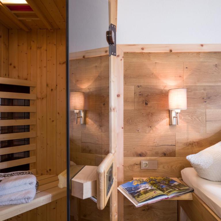 Appartements Am Achensee - Apartment mit Balkon und direktem Seeblick in der ersten Etage - 1