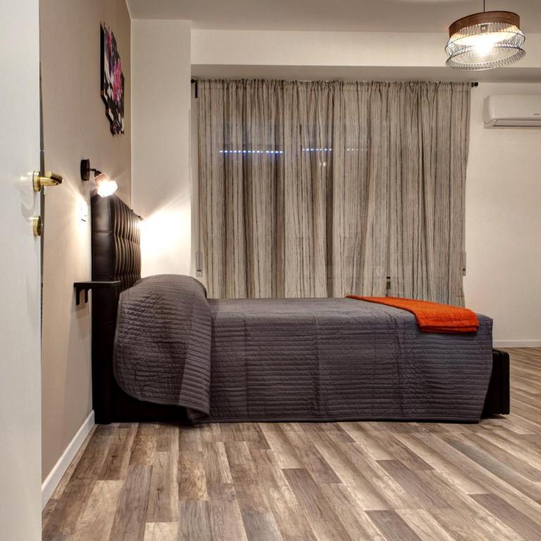 Pianeta Roma 62 - Camera Tripla con Bagno Privato - 7