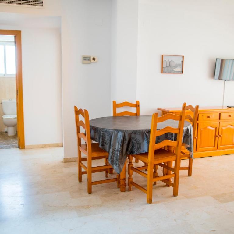 Apartamentos Turisticos Biarritz - Bloque I - Apartamento de 2 dormitorios - 6
