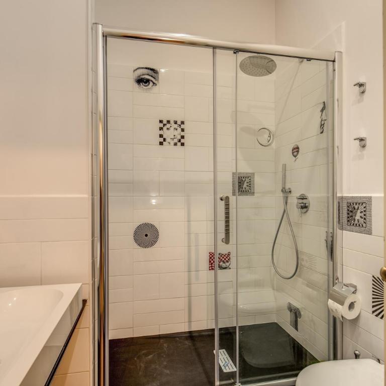 DowntownApartments - Cinque Terre New Liberty - Four-Bedroom Apartment - 16