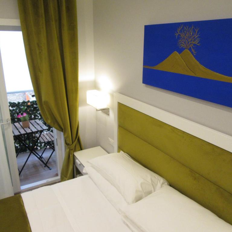 Gea suite - Deluxe Double Room with Balcony - 2