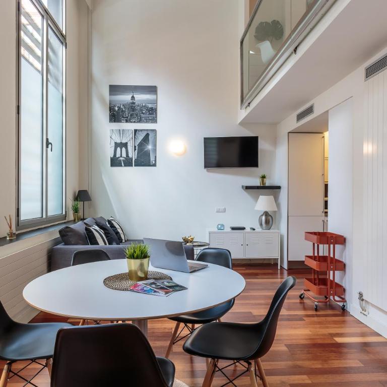 Modern and Trendy Duplex next to Paseo de Gracia - Apartment - 2