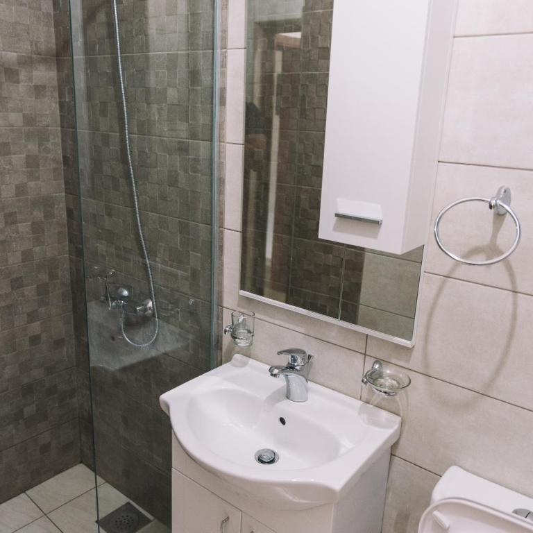 Sunrise Apart-Hotel - Apartman sa Balkonom - 13