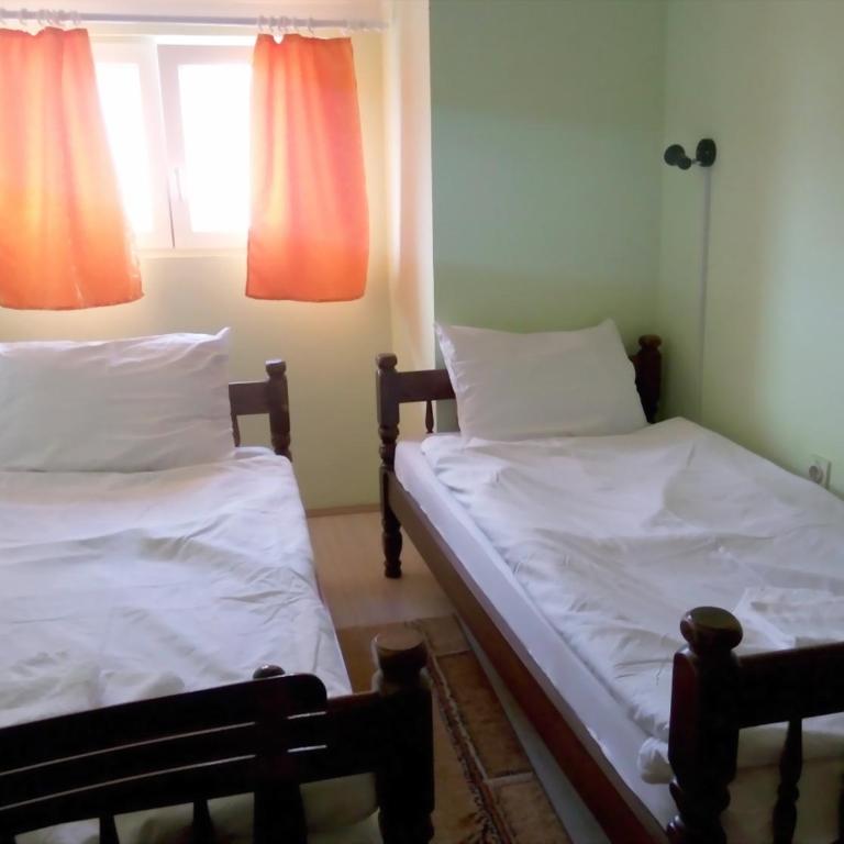 Villa Vlasta - Dvokrevetna Soba sa Zasebnim Krevetima i Zajedničkim Kupatilom - 5
