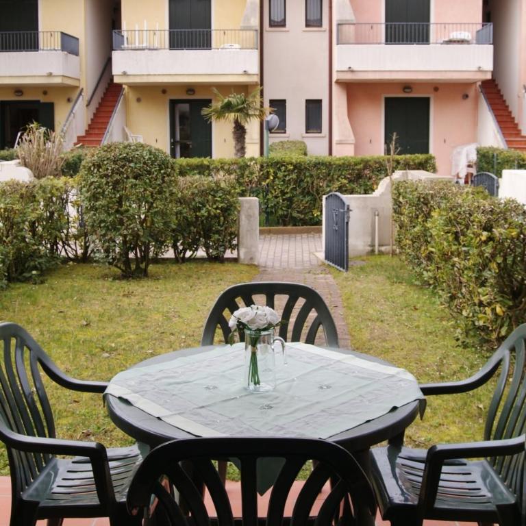 Appartamenti in Residence Portosole e Residence Tamerici con piscina-Cavallino Treporti - Appartamento con 2 Camere da Letto - 6