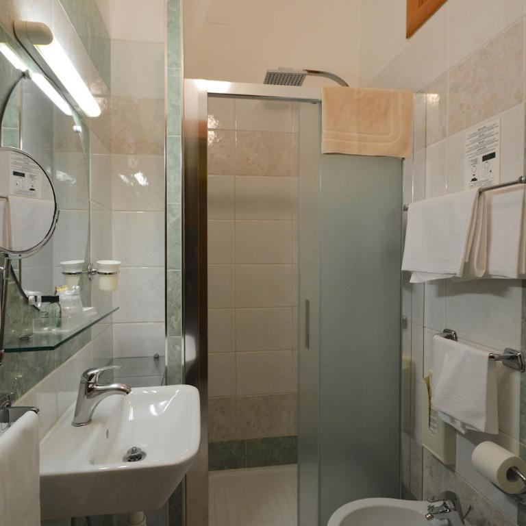Hotel Eden - Triple Room - 2