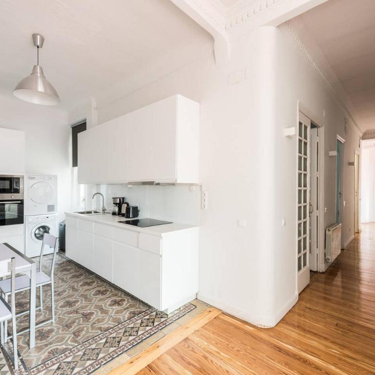 M&F ATTIC WITH GREAT VIEWS - Apartment - 37