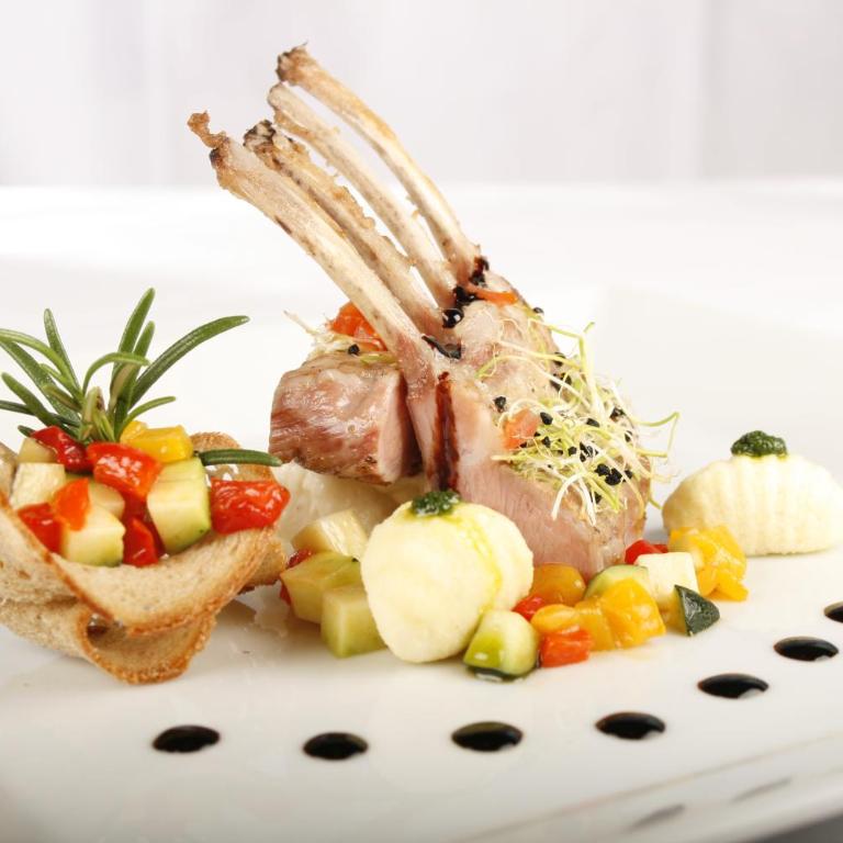 Geniesserhotel Alpin GmbH - Double Room , category "Rofanblick" - 11