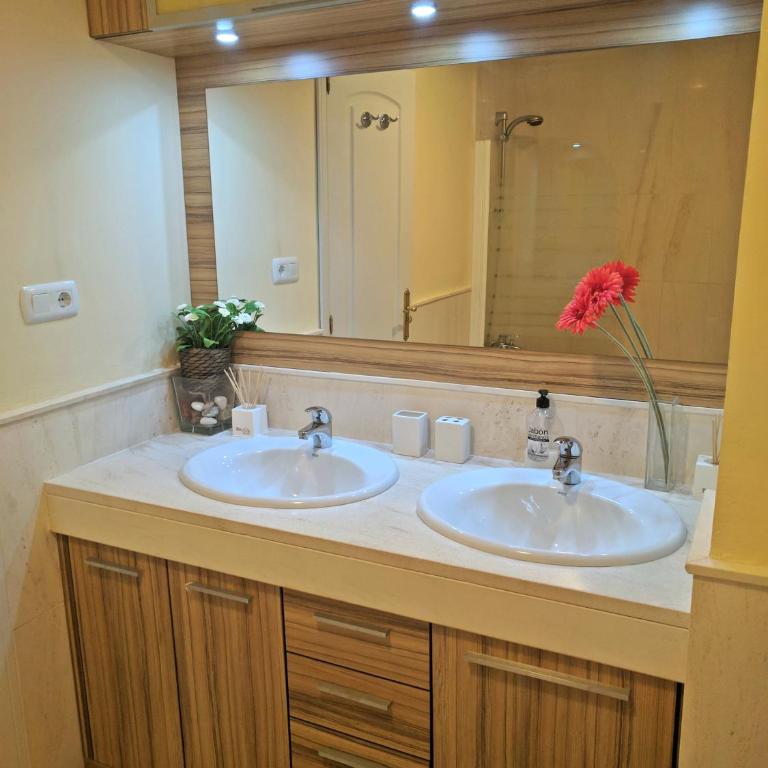 SkySea Holidays MI CAPRICHO - Appartamento Deluxe - 13