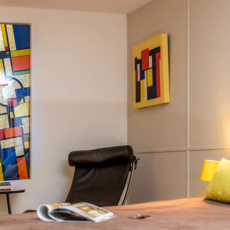 Hotel le Corbusier - Chambre Double de Luxe avec Balcon - Vue sur Parc - 4