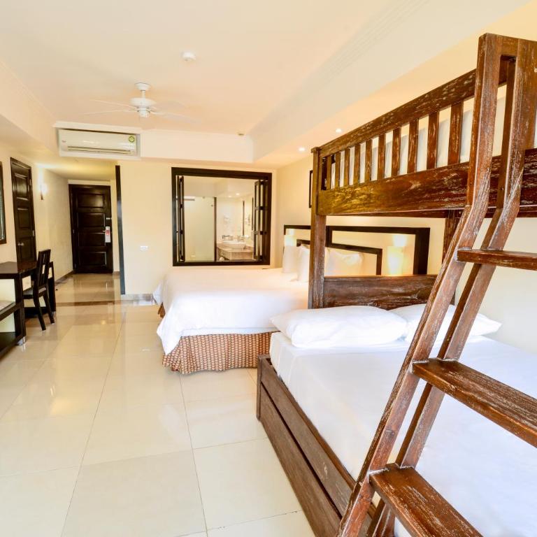 Sandos Playacar All Inclusive - Riviera Family King Junior Suite - 3