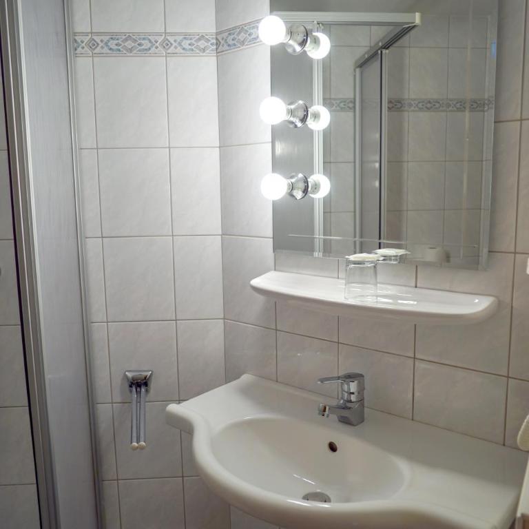 Gasthof Podobnik - Single Room with Shower - 1