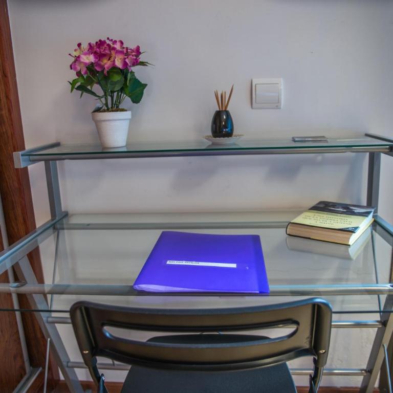 Alojamientos Sueños de Ronda - Habitación Doble con vistas al jardín - 12