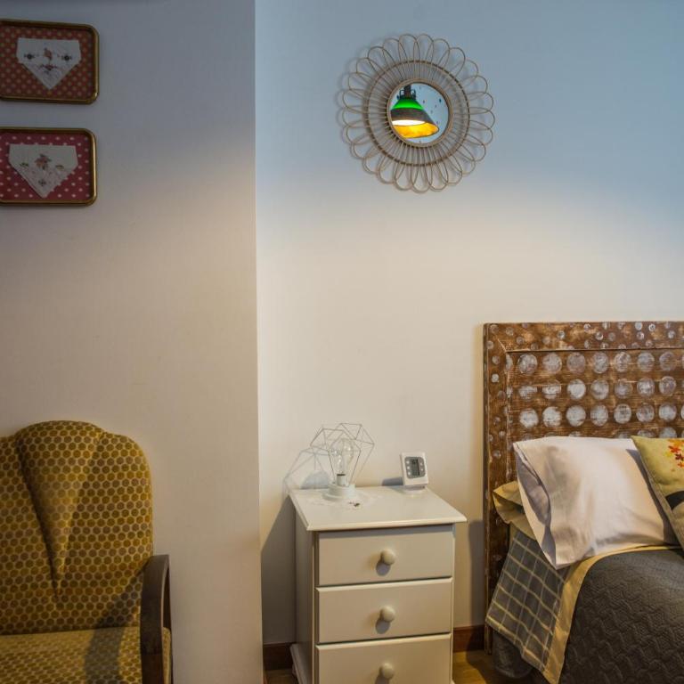Alojamientos Sueños de Ronda - Habitación Doble con baño privado externo - 9