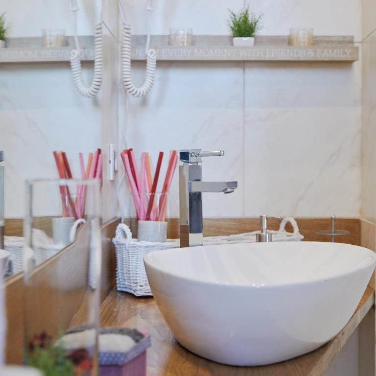 Leone X Guest House - Superior Double Room - 13
