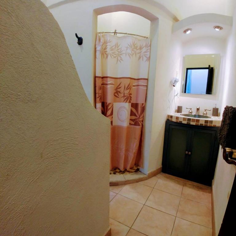 Casa Las Alamedas Guanajuato - Standard Double or Twin Room with Balcony - 6