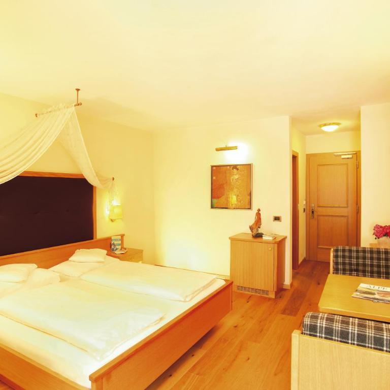 Hotel Albion Mountain Spa Resort Dolomites - Camera Matrimoniale Superior con Balcone - 2
