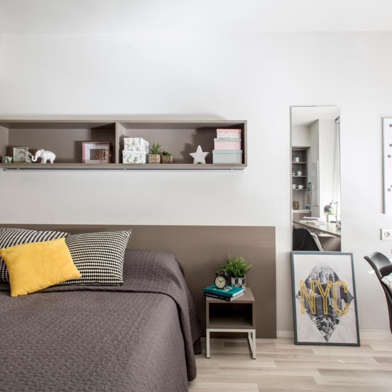 Residencia Universitaria Resa Claudio Coello - Executive Attic Studio with Terrace - 3