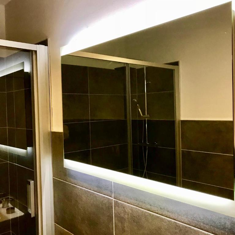Maison Amelie - Deluxe Double Room - 5