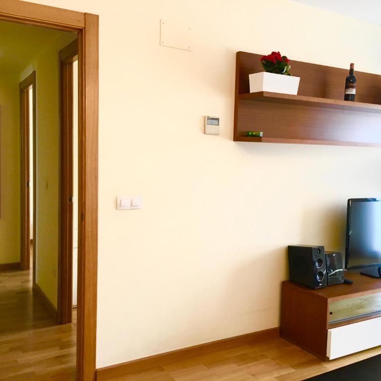 Sun Apartament Valencia @ City Arts & Sciences + Parking - Apartment with Balcony - 10