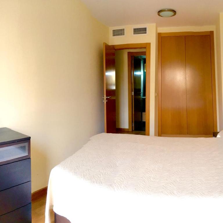 Sun Apartament Valencia @ City Arts & Sciences + Parking - Apartment with Balcony - 8
