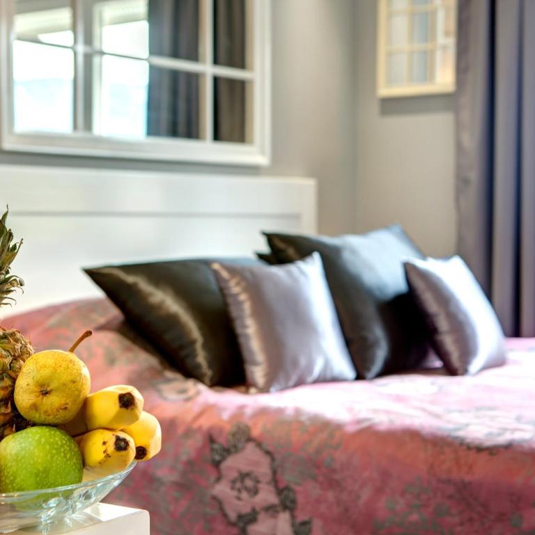 Luxury Studio Yasmine - Studio Apartment with City View - 13