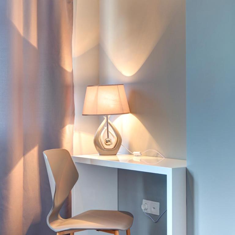 Luxury Studio Yasmine - Studio Apartment with City View - 18