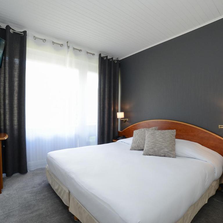 Novalaise Plage - Petite Chambre Double - 16