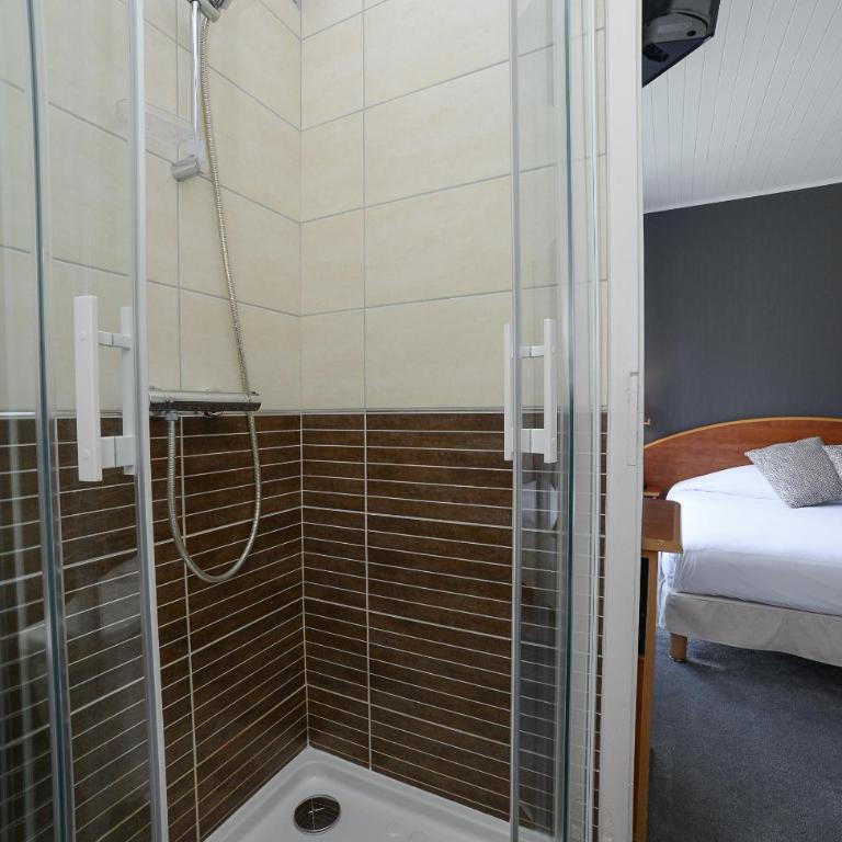 Novalaise Plage - Petite Chambre Double - 4