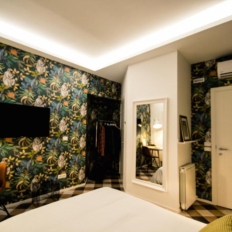 Arsenale Suites - Standard Double Room with Private Garden - 7