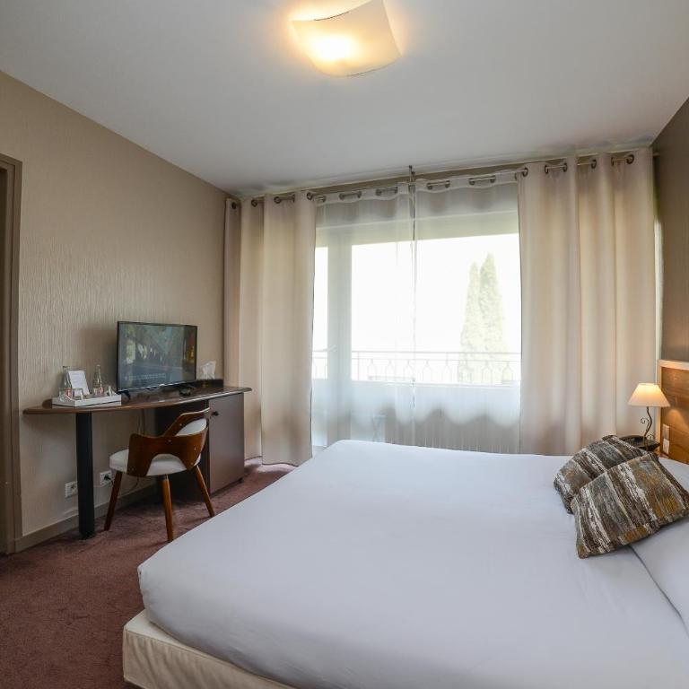Novalaise Plage - Chambre Double Deluxe avec Balcon - 6