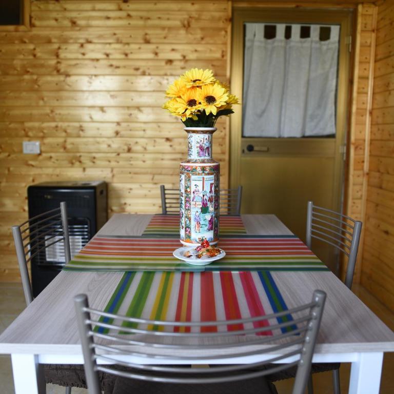 Casa Azzurra - Apartment with Garden View - 10