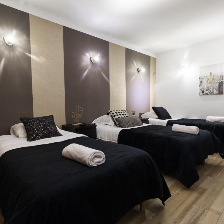 Hôtel des Beaux Arts - Chambre Triple avec Balcon - 7
