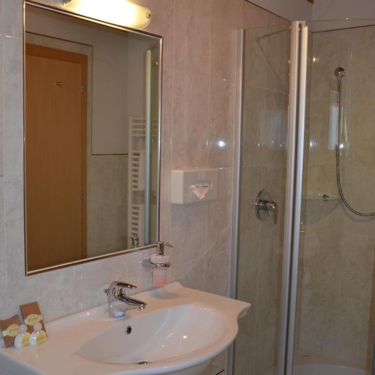 Hotel Ortler - Comfort Doppelzimmer mit Balkon - 5