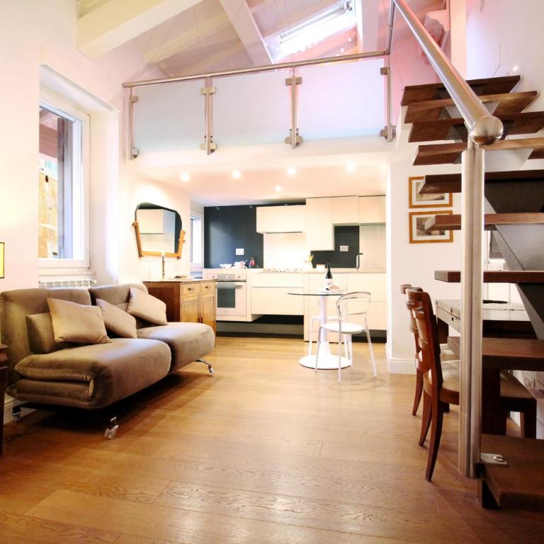 Charm & Design in Gourmet District - Appartamento su 2 Livelli - 1