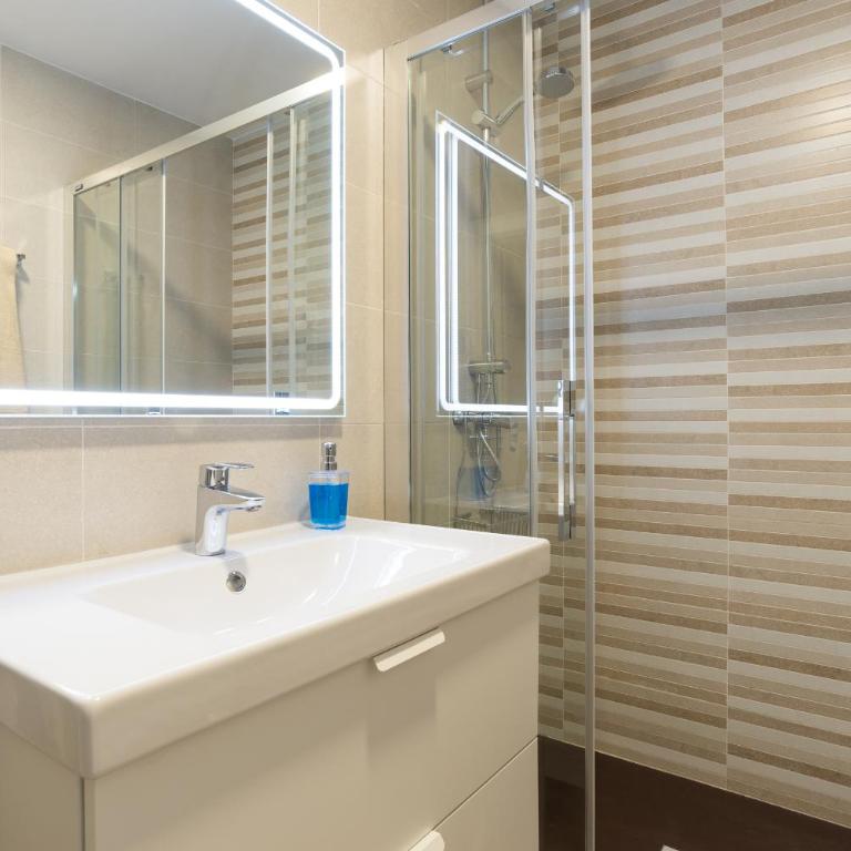 Homemalaga Álamos Luxury - Apartamento - 32