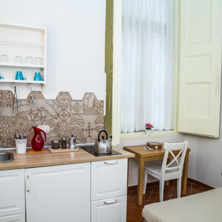 Domus Donnaregina Apartments - Superior Apartment - 9