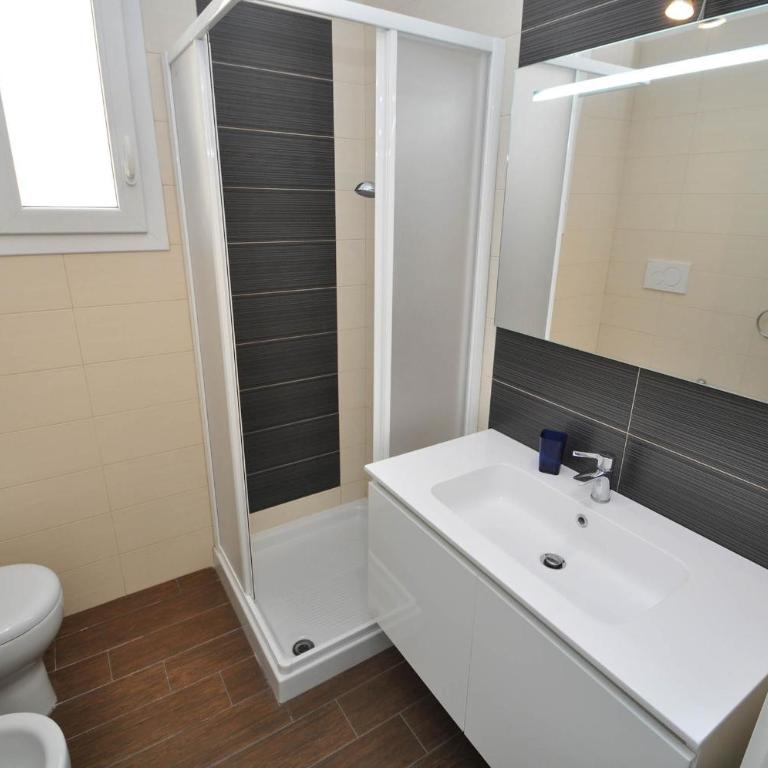 Felicity Residence - Appartamento con 2 Camere da Letto (5 Adulti) - 19