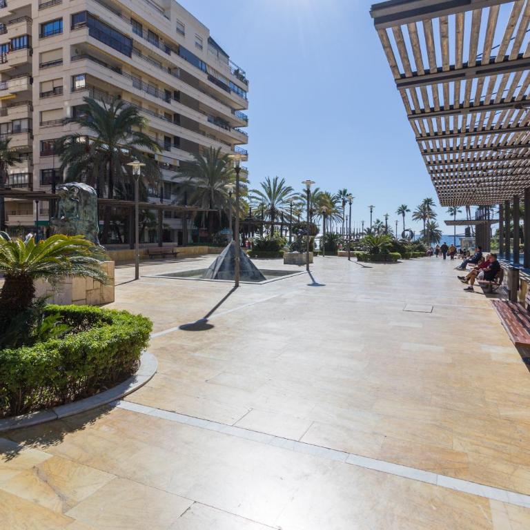 2º MTR - Marbella Temporary Rent 3 bedrooms Av del Mar - Apartamento con terraza - 33